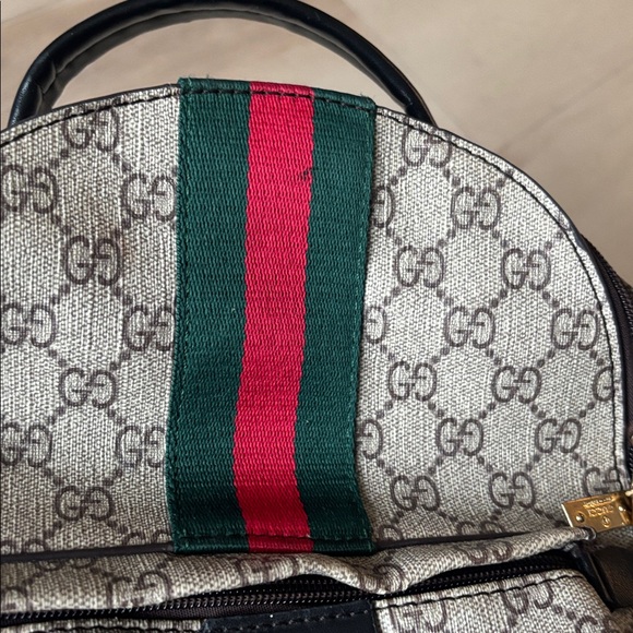 gucci mini back pack - Picture 4 of 10